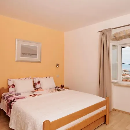 Galovic Guest house 3*
