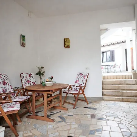 Guest house Galovic