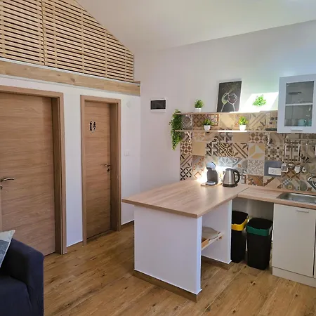 Guest house Galovic Brsec