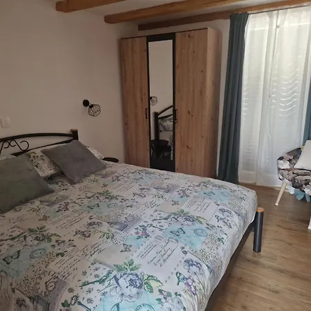 Guest house Galovic 3*
