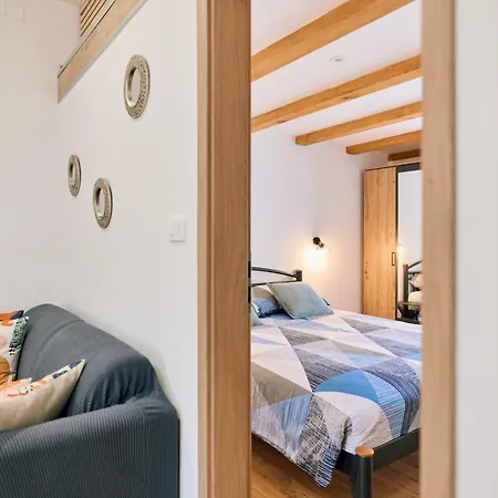 Galovic Guest house 3*